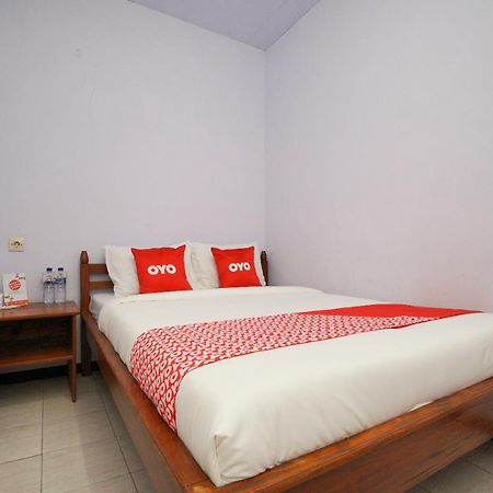 Oyo 2120 Pieter Homestay Bromo Probolinggo Exterior photo