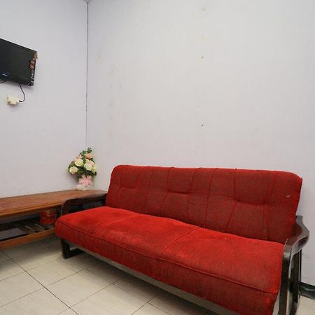 Oyo 2120 Pieter Homestay Bromo Probolinggo Exterior photo