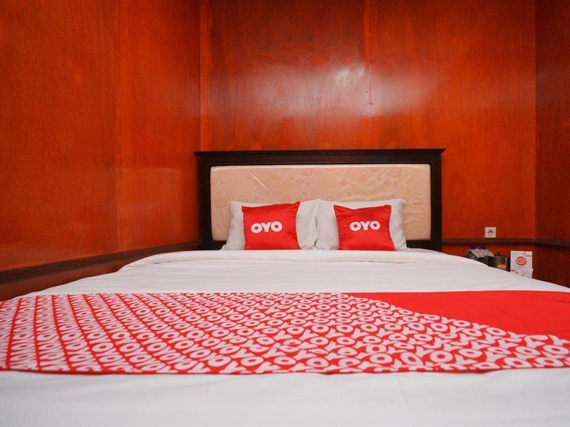 Oyo 2120 Pieter Homestay Bromo Probolinggo Exterior photo