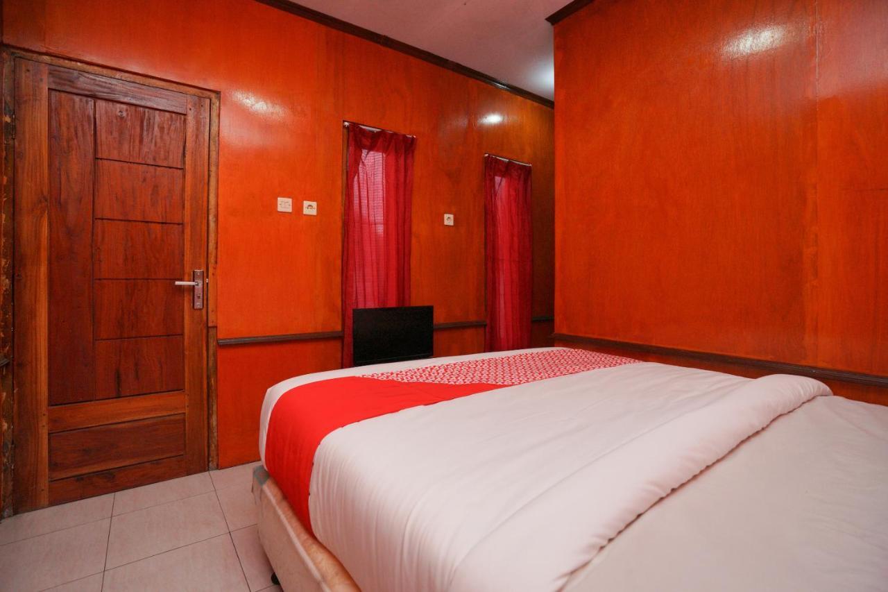 Oyo 2120 Pieter Homestay Bromo Probolinggo Exterior photo
